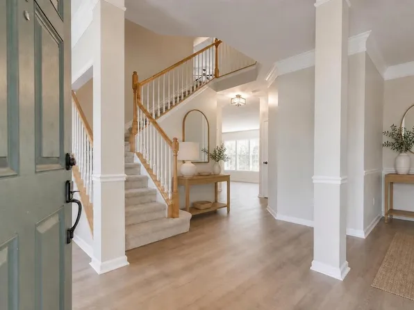 821 Holt Grove Ct, Nashville, TN 37211