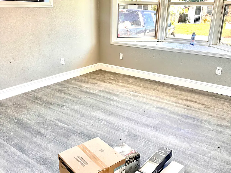 4436 Fairview Ave — Photo 11