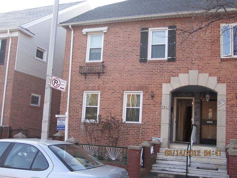 1st image of 2052 27th St