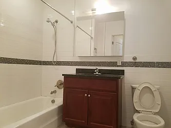 Rented by DYNAMIC REALTY OF NEW YORK CORP