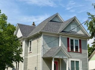 238 Scott Ave #A, Oshkosh, WI 54901