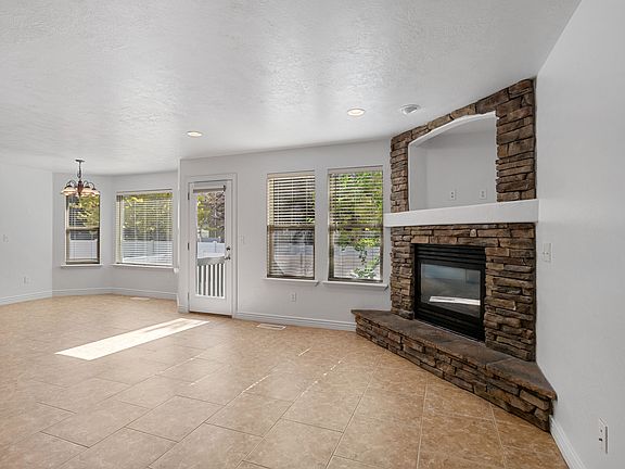 4th image of 7183 S Villa Place Dr E