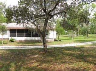 699 W Sharp Ln, Lecanto, FL 34461