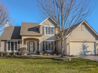 738 Churchill Ln, Oswego, IL 60543
