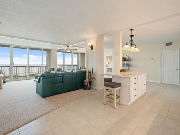 1401 E Beach Dr #511/512, Galveston, TX 77550