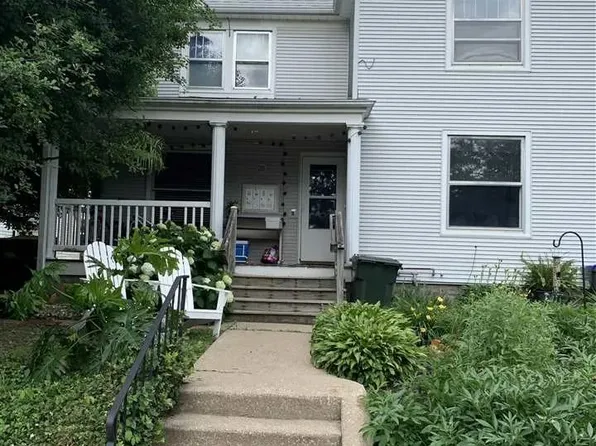 20 N Dodge St, Iowa City, IA
