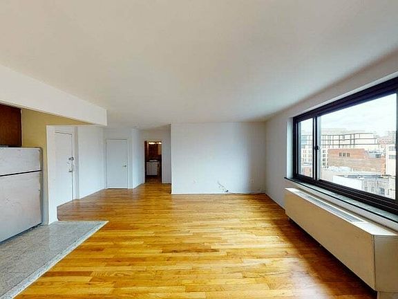 5th image of 284 Mott St Ph H