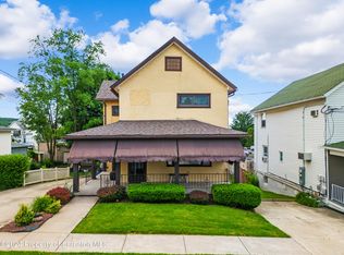 174 E Pine St, Dunmore, PA 18512