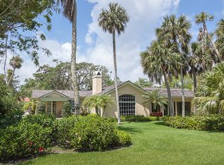 240 Indian Harbor Rd, Indian River Shores, FL 32963