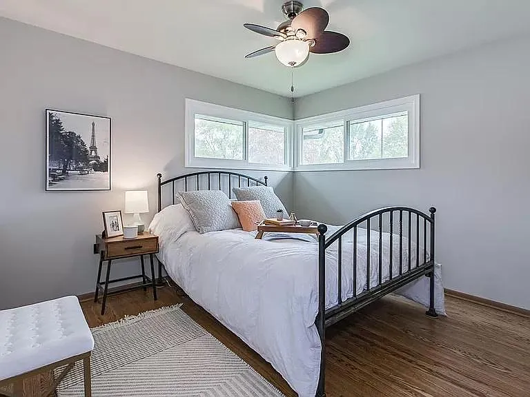 181 Dawn Ave — Photo 10