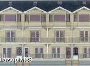 1133 Franklin Ave, Astoria, OR 97103