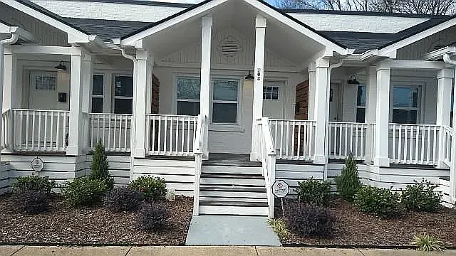1 bed, 700 sqft, $1,250 — Photo 2