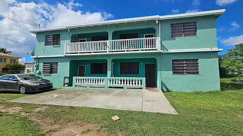152 Apt #4 Photo 1