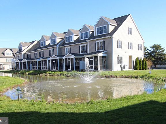 2nd image of 18793 Bethpage Dr #16C
