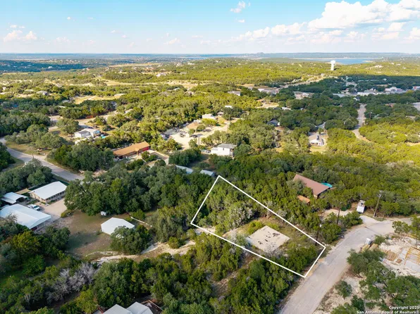 651 Valley LOT 404, Canyon Lake, TX 78133
