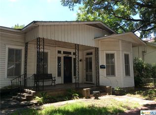 607 E Santa Rosa St, Victoria, TX 77901