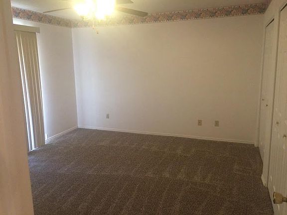 5th image of 438 Stone Mountain Dr Unit 12