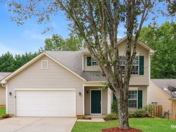 5008 Deerton Rd, Charlotte, NC 28269