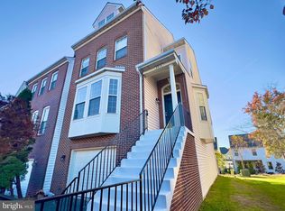 2914 Mainstone Dr, Fairfax, VA 22031