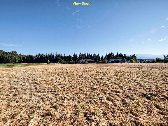 5th image of Territory Rd