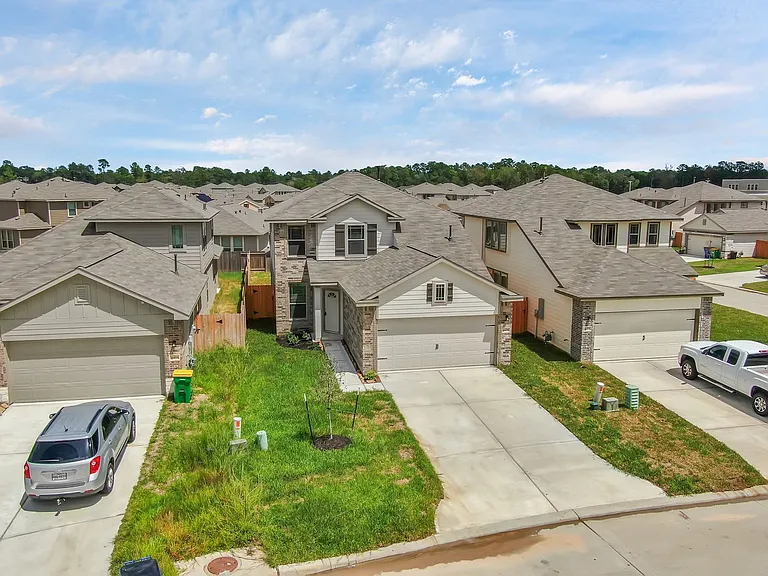 16609 Merry Pines Dr — Photo 41