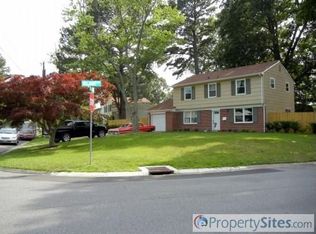 337 Garrison Pl, Virginia Beach, VA 23452