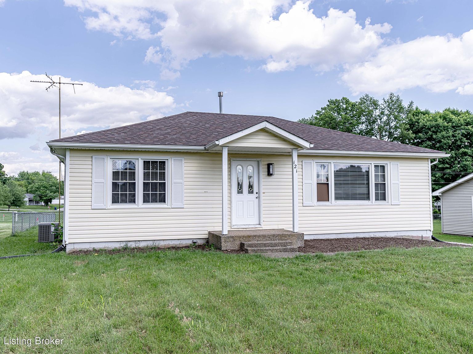 121 Cardinal Dr, Simpsonville, KY 40067 Zillow