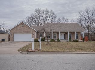 1330 Woodridge Ln, Moberly, MO 65270