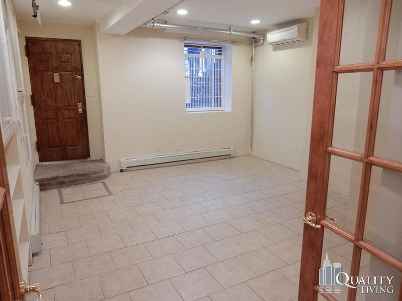 1st image of 435 W 22nd St #1