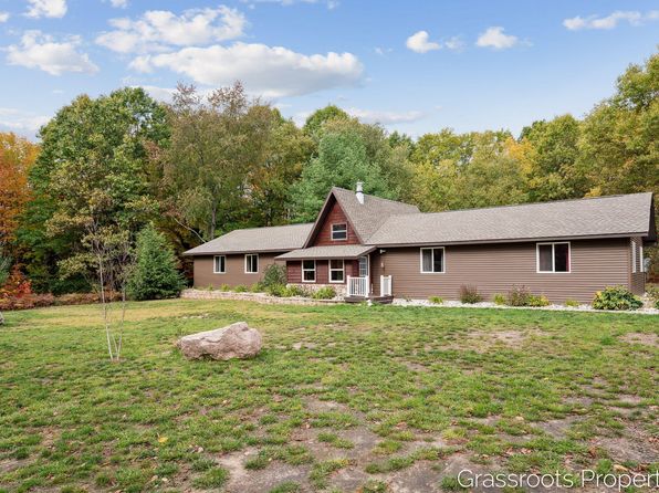 2697 N 176th Ave, Walkerville, MI 49459