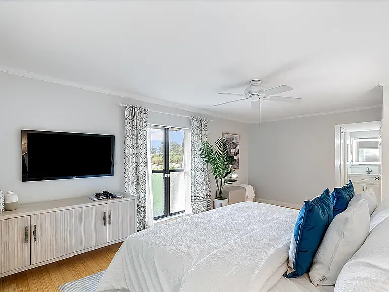 1220 Homewood Blvd #202-B — Photo 14
