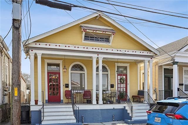 1st image of 220 S Murat St