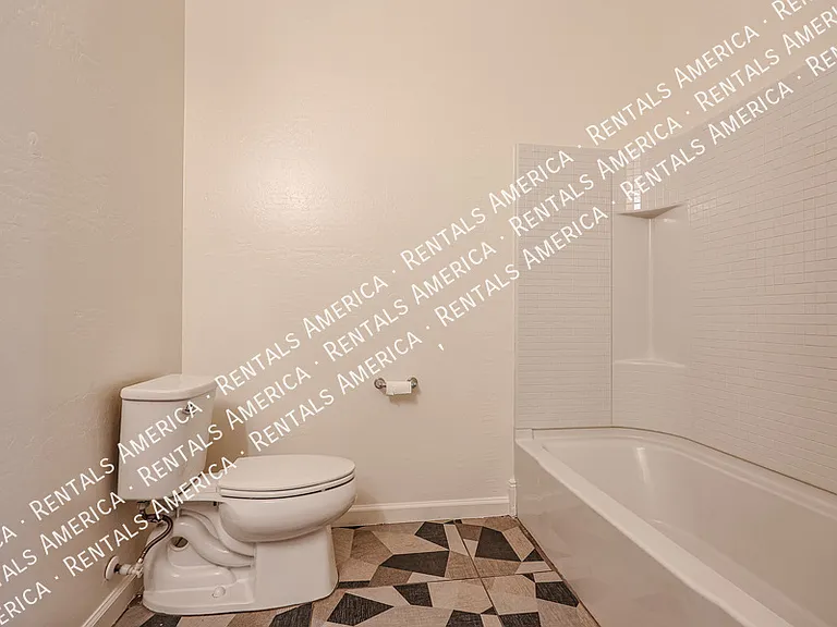 9820 W Sanna St — Photo 25