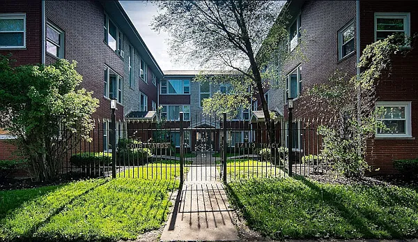 14113 S. Tracy Ave — Photo 2