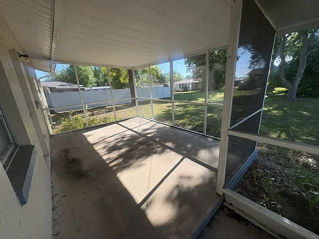 508 S Harrison St — Photo 5