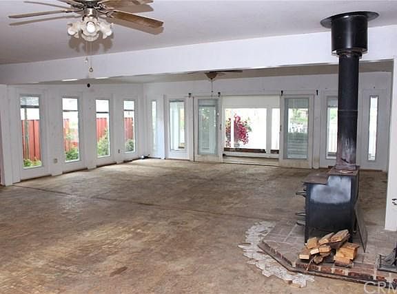 2nd image of 291 Lake St