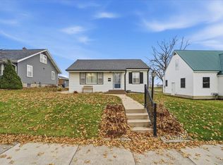 1847 Forest Ave, Waterloo, IA 50702