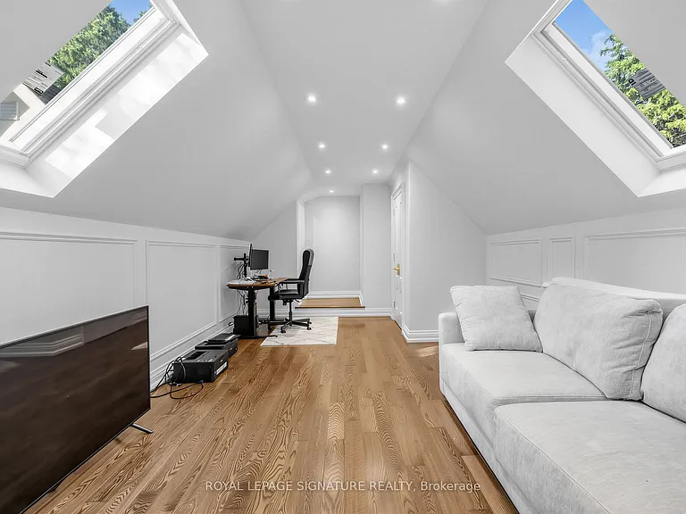 1415 Avonbridge Dr — Photo 29