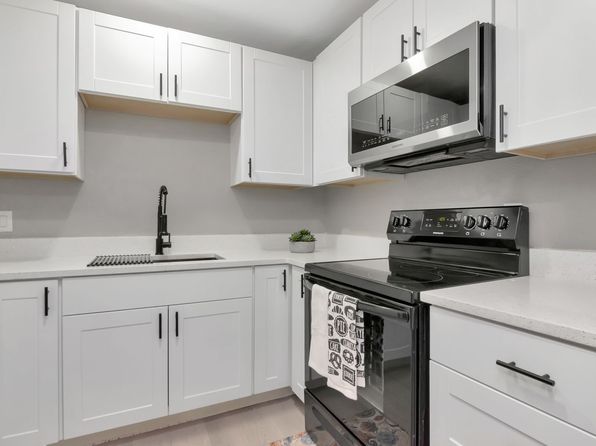 1313 Eagleview Dr #A