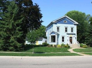 204 N Broad St, Elkhorn, WI 53121