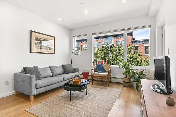 Sold by Compass | media 2