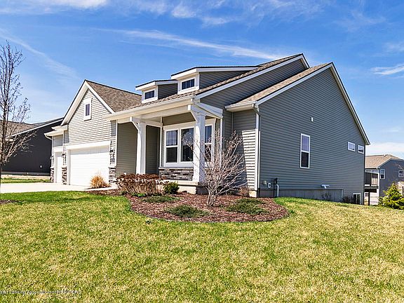 2nd image of 10599 Saddlebrook Dr