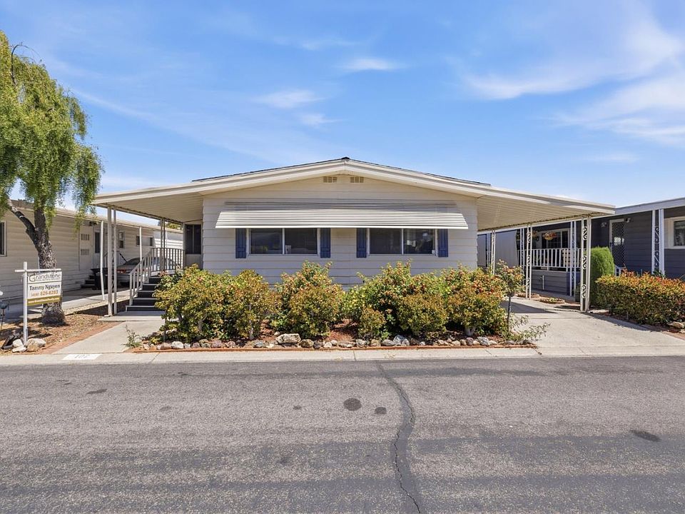 1st image of 102 Quail Hollow Dr #102