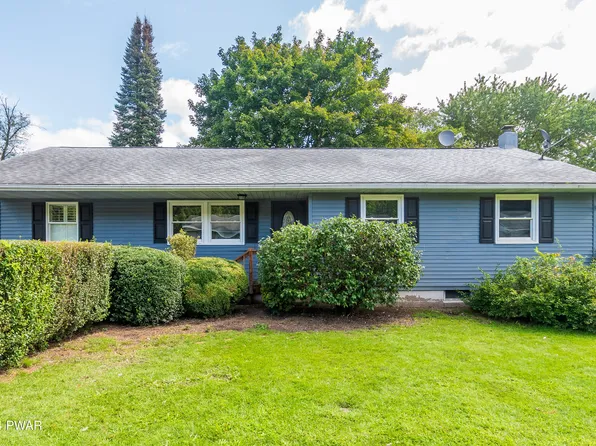 111 Decker Ln, Matamoras, PA 18336