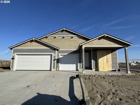 897 E Maple Brook Ave, Hermiston, OR 97838