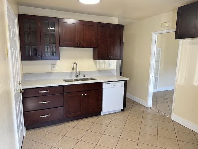 1st image of 1459 S Euclid Ave APT 25