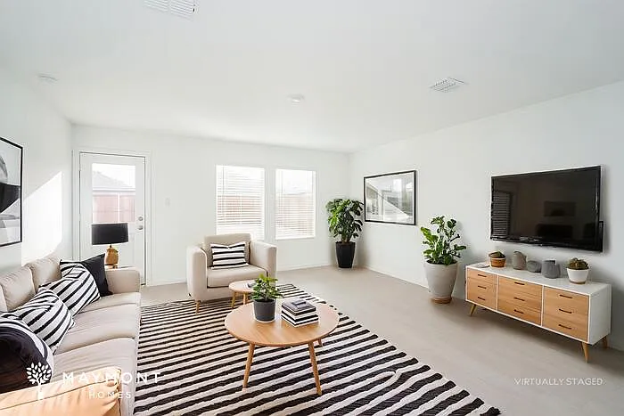 3 bed, 2.0 bath, 1522 sqft, $1,925 — Photo 4