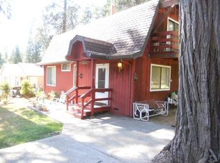 10748 Pine Hill Dr, Grass Valley, CA 95945
