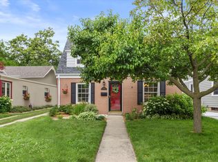 4763 N Idlewild Ave, Whitefish Bay, WI 53211