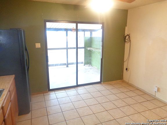 5th image of 10570 Kinderhook